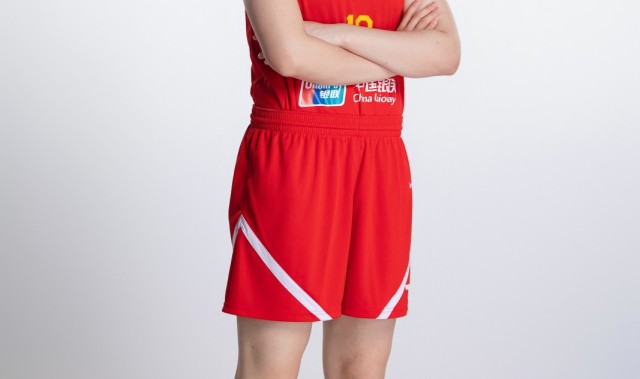 13分6板4助正负值+38!中国女篮球员罗欣棫当选本场最佳球员
