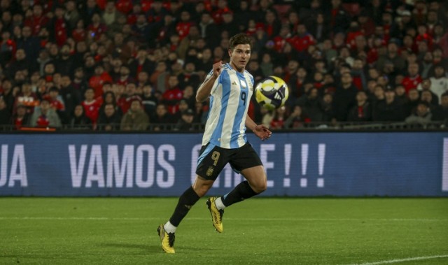 xingkong.com-阿媒谈阿尔瓦雷斯：阿根廷目前表现最好的球员之一，世界杯无忧